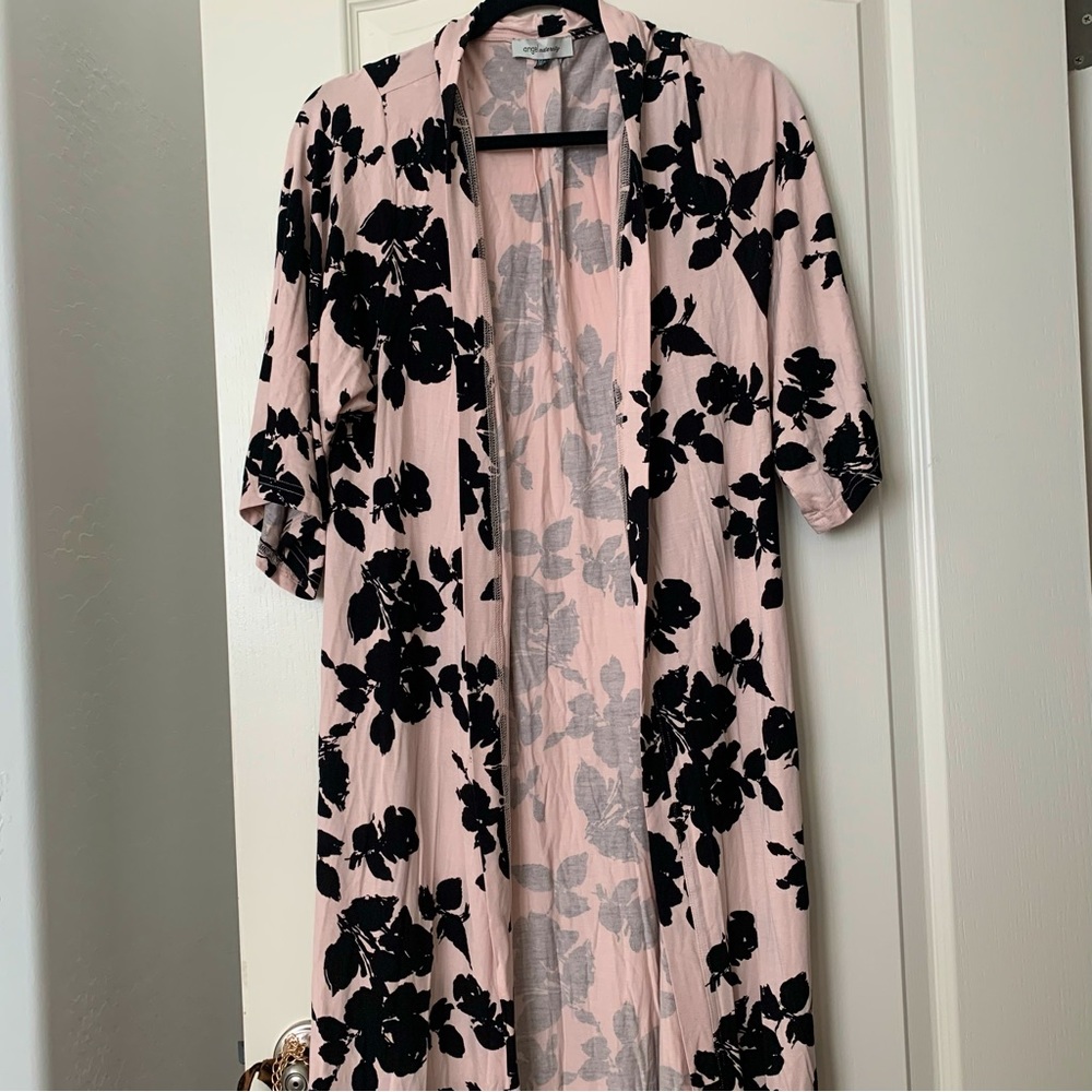 Angel Maternity Floral Robe
